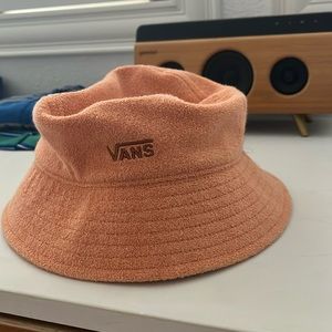 Terry Vans Bucket hat